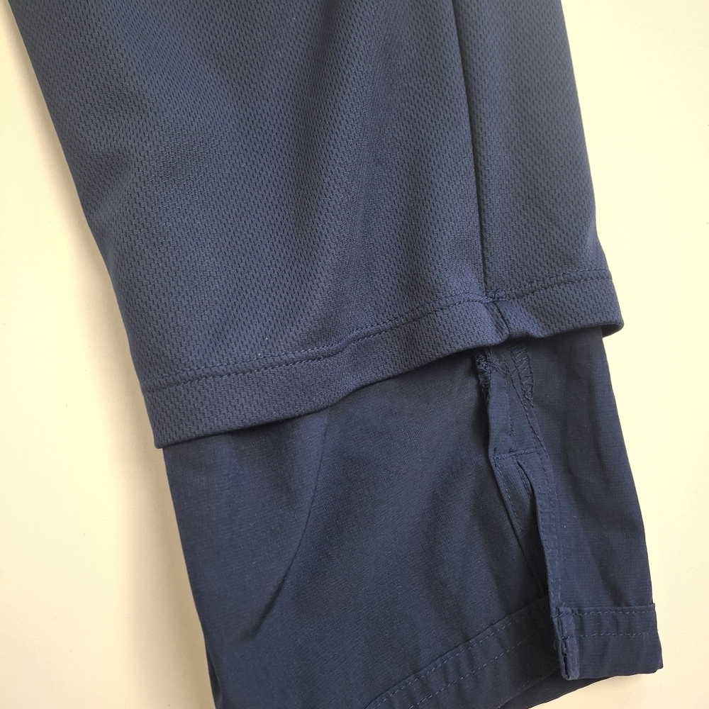 Figs Set of Navy Yola FreeX Lined Scrub Pants & Catarina FreeX Top - Picture 10 of 16